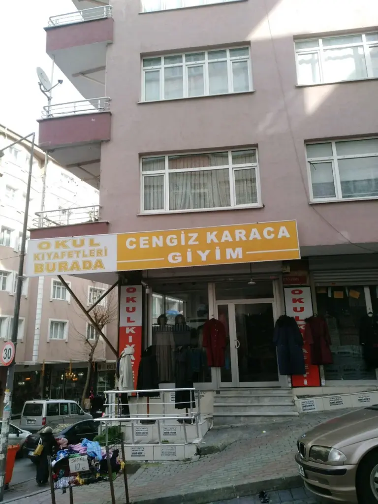 Школьная форма Cengiz Karaca Okul kıyafetleri