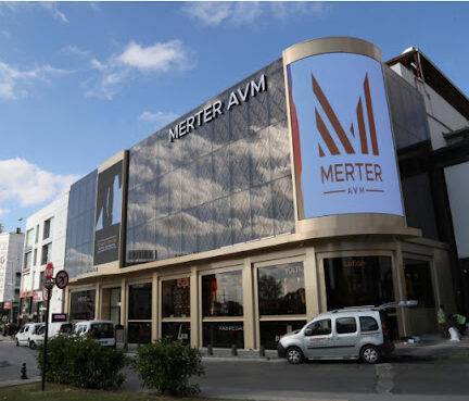 Merter Wholesale Textile Center Stock lot и export surplus одежда из Турции