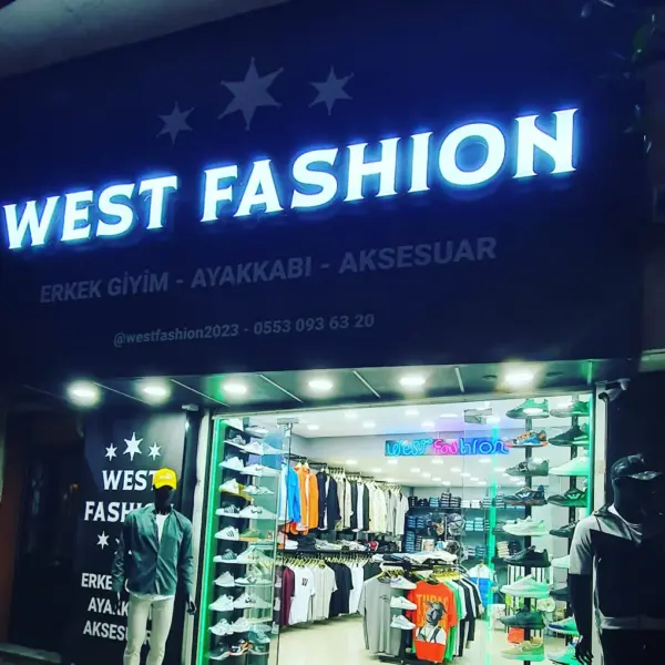 Спортивная одежда от West Fashion